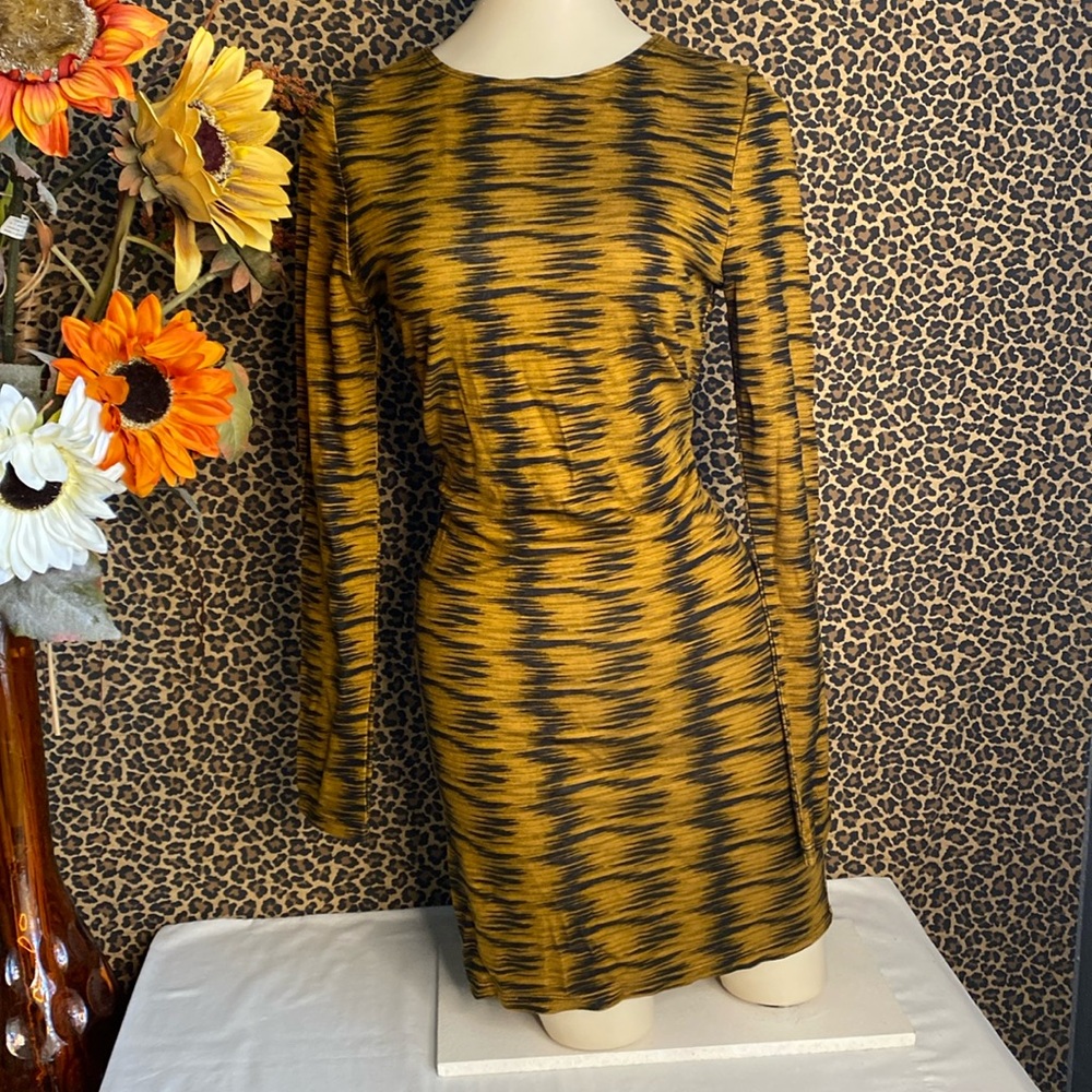 🌺 NWOT 🌺. A NICE CUTE MIX WITH BROWN AND BLACK DRESS